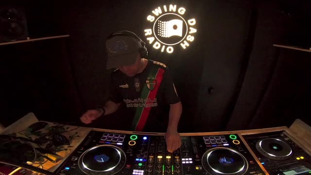 Music? w/Simeon thumbnail