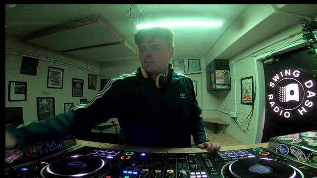 Sibilant Frequencies w/ Lakumer and Eddy thumbnail