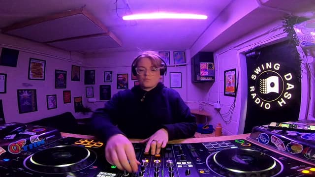 Golden Hours thumbnail